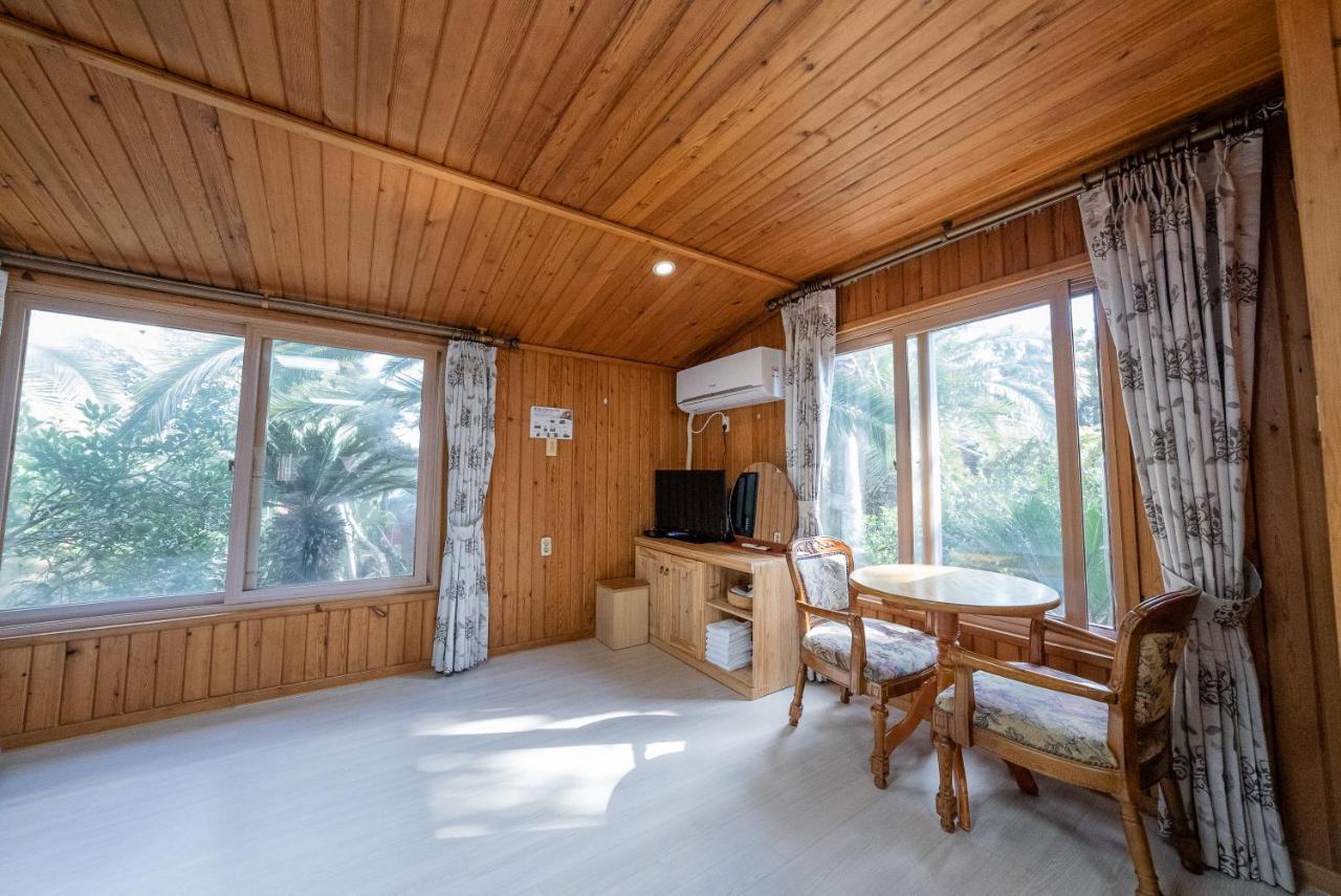 Valley Village Seogwipo Dış mekan fotoğraf